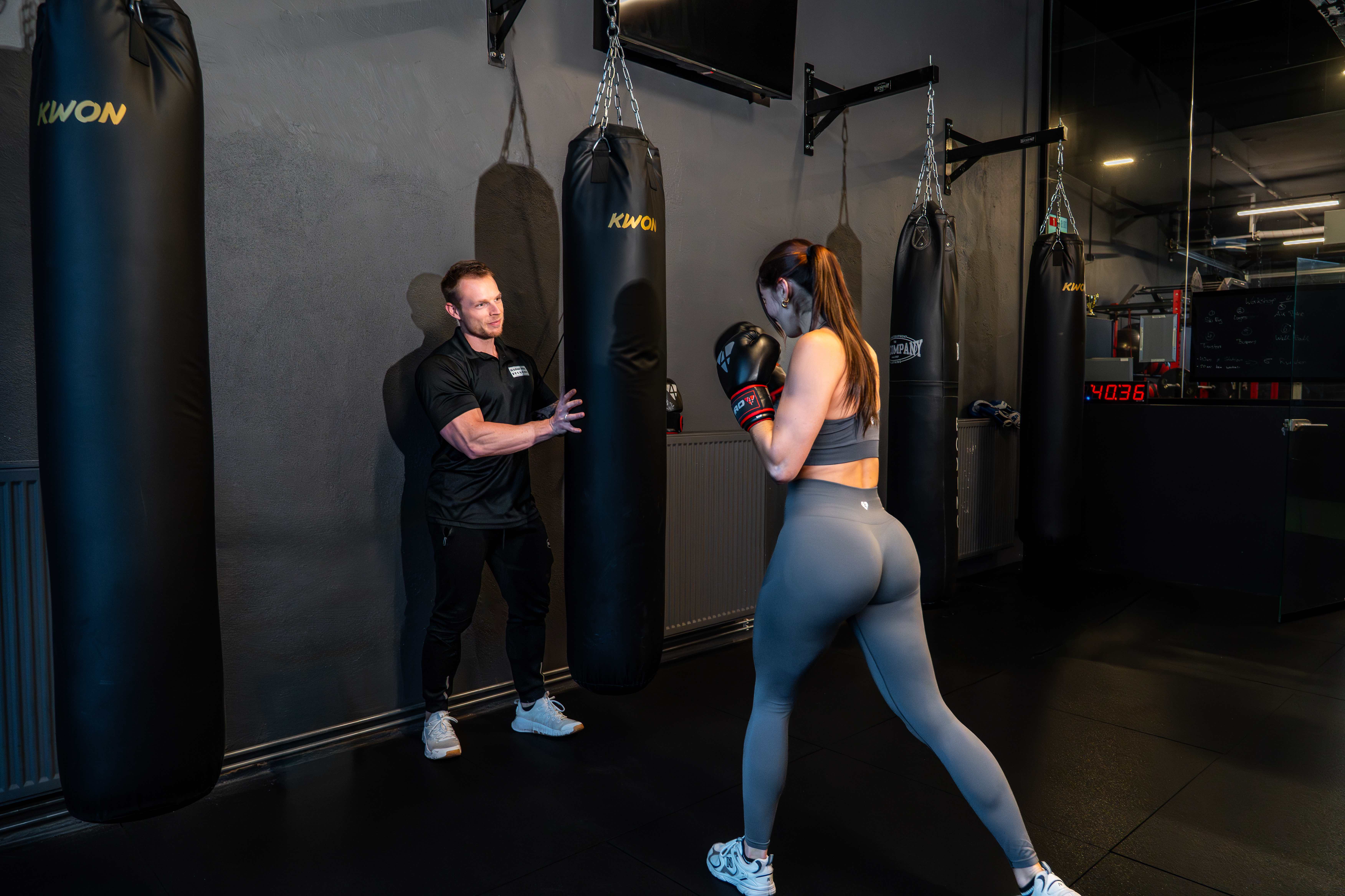 Boxtraining mit persönlicher Anleitung am Sandsack